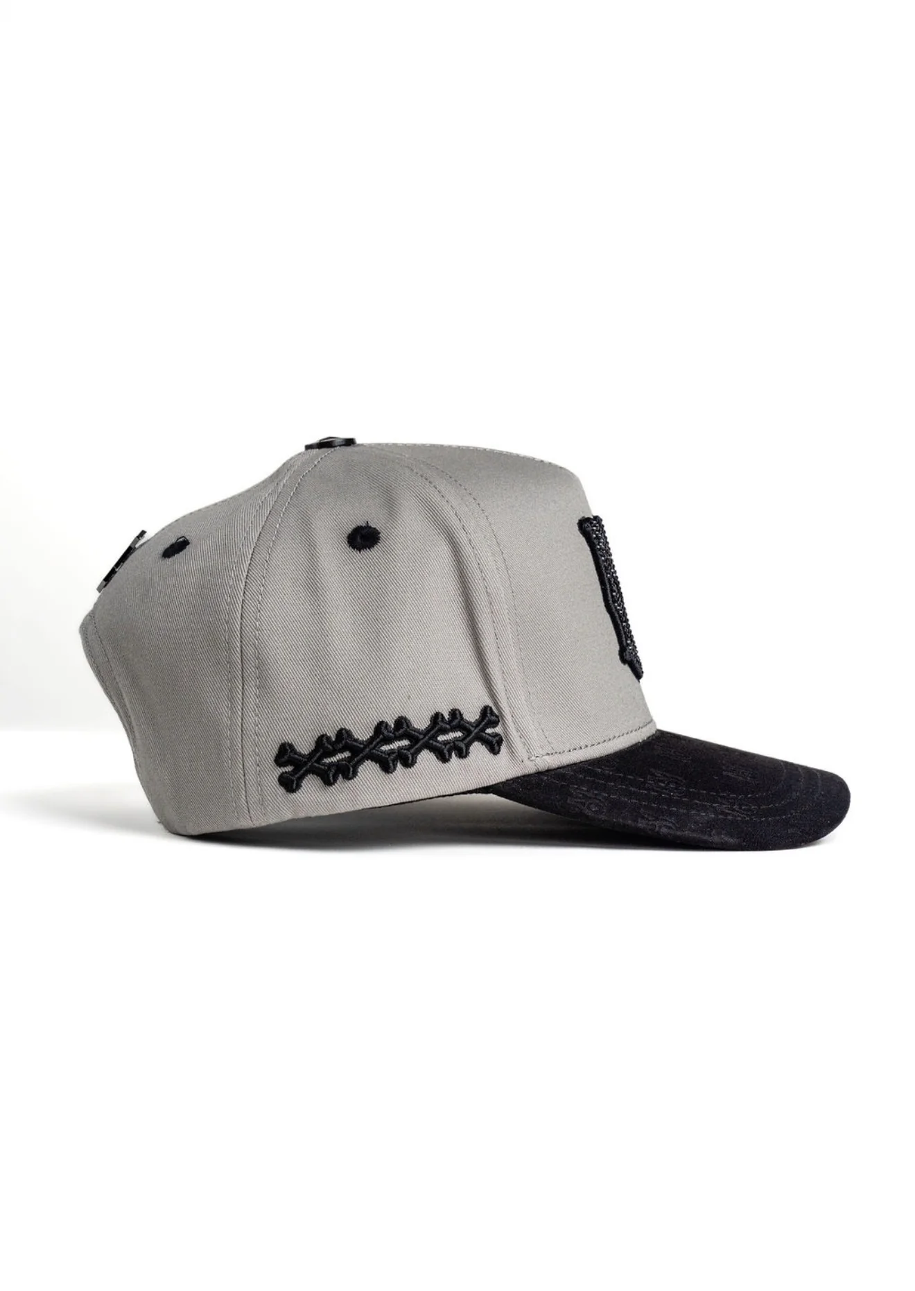 AMR GREY - Image 4